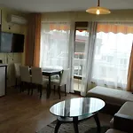 Sunny Sands Apartamento *