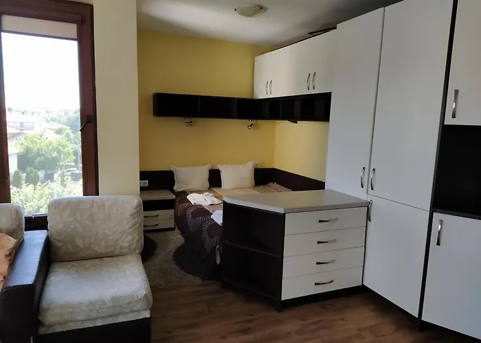 студиа слънчеви пясъци * Бургас