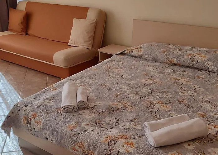 Sunny Sands * بورغاس