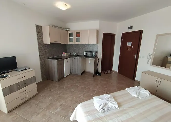 Sunny Sands Apartamento *