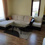 Апартаменты Sunny Sands *