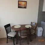 Апартаменты Sunny Sands