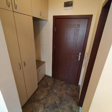 студиа слънчеви пясъци Бургас