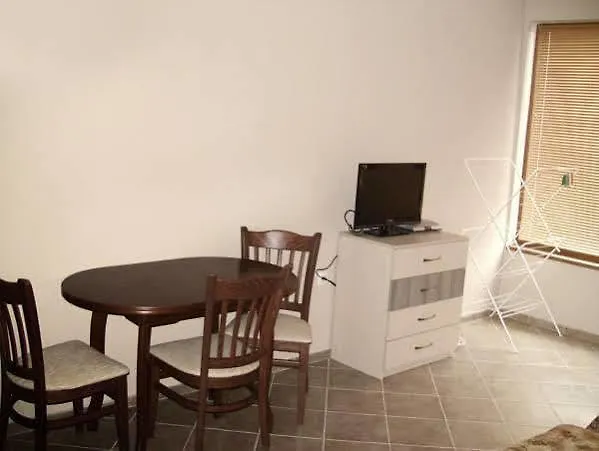 Sunny Sands Apartament *